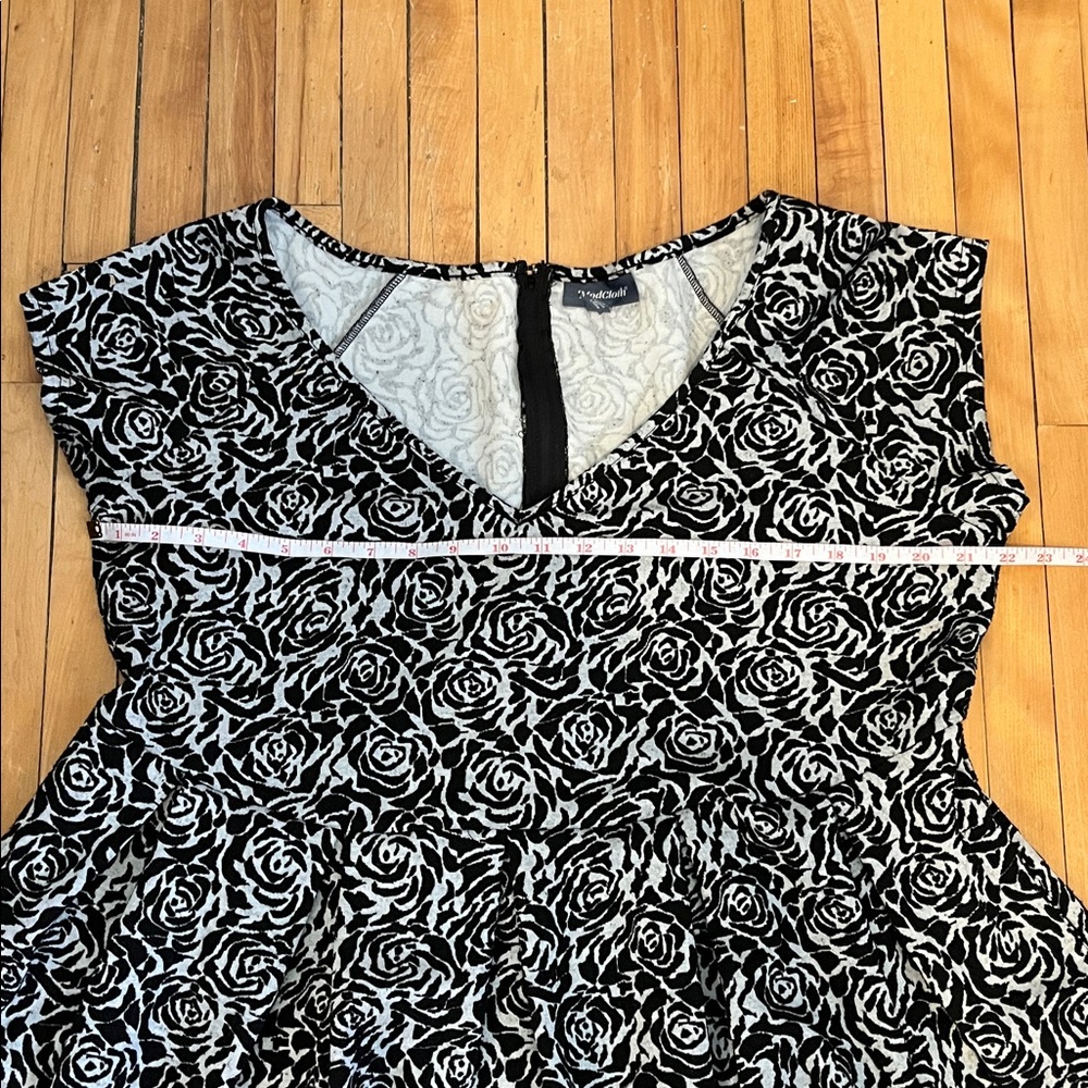 ModCloth Dress - Picture 10 of 14